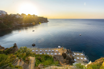 Antalya Şehir Rehberi: Akdeniz’in Gözbebeğinde Keşfe Çıkın!